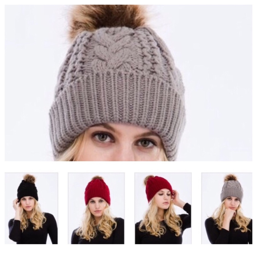 3 colors! Pom Pom Hat. - Picture 3 of 3